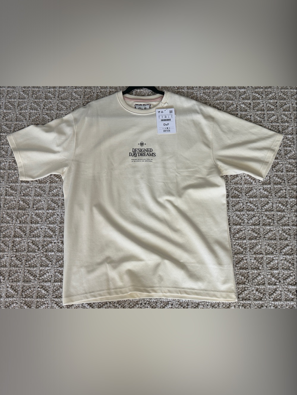 D&G  Cream Short Sleeve Tee with Center Logo